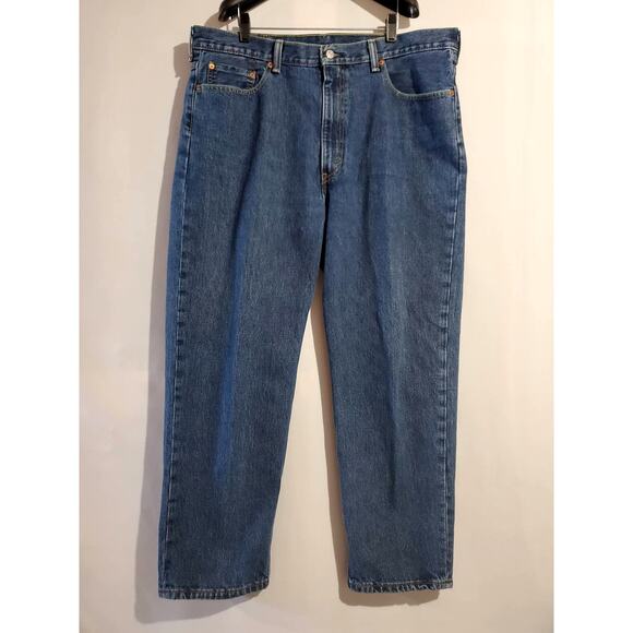 Levi's 550 Relaxed Fit Men's 40x30 Medium Wash Straight Leg Denim Blue Jeans - Picture 3 of 13